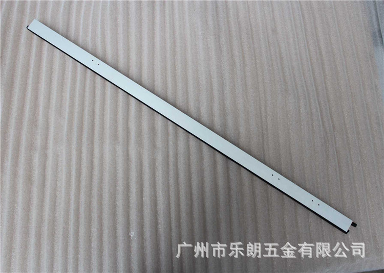 水蜜桃视频污在线观看蜜桃成人免费视频RDA-31 门底防尘器